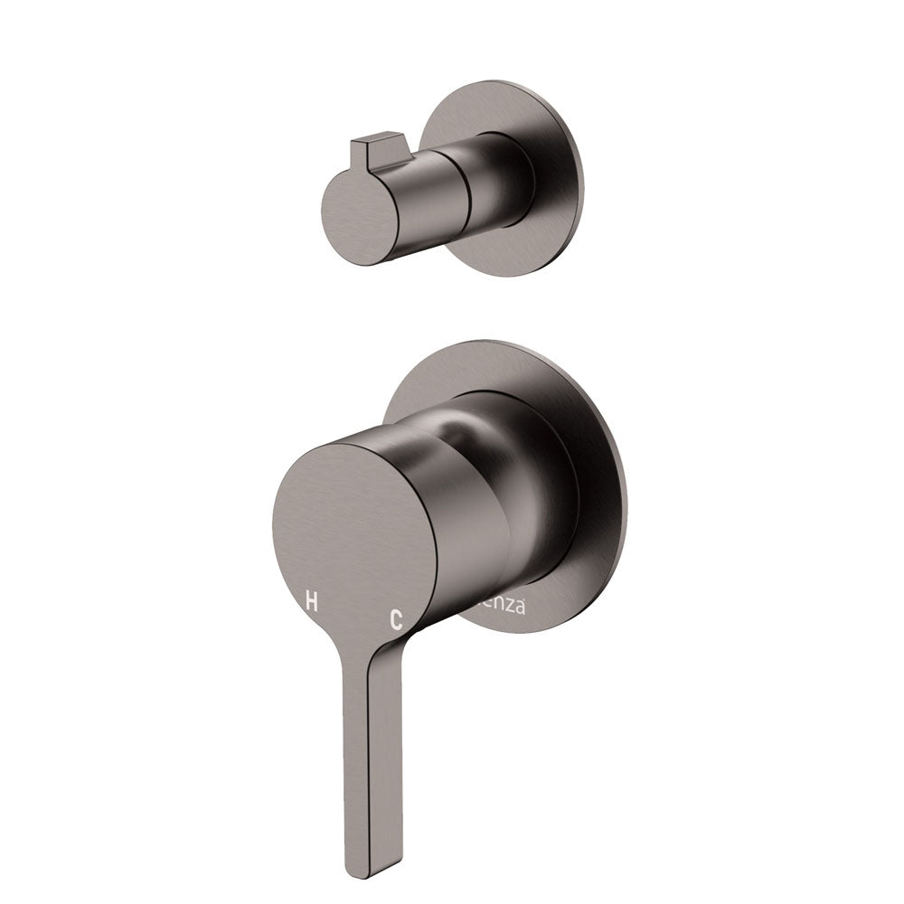 Sansa Wall Diverter Mixer, Small Round Plates