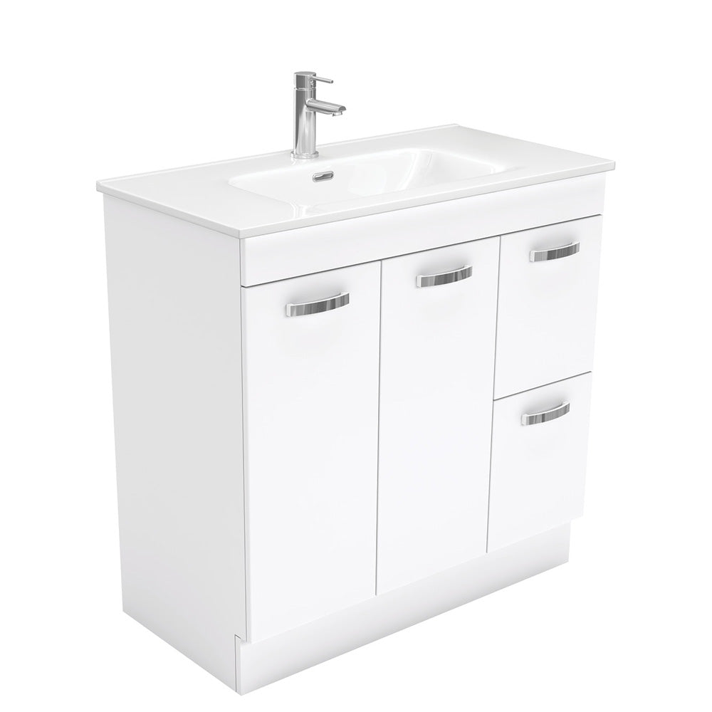 Joli Unicab Vanity On Kickboard
