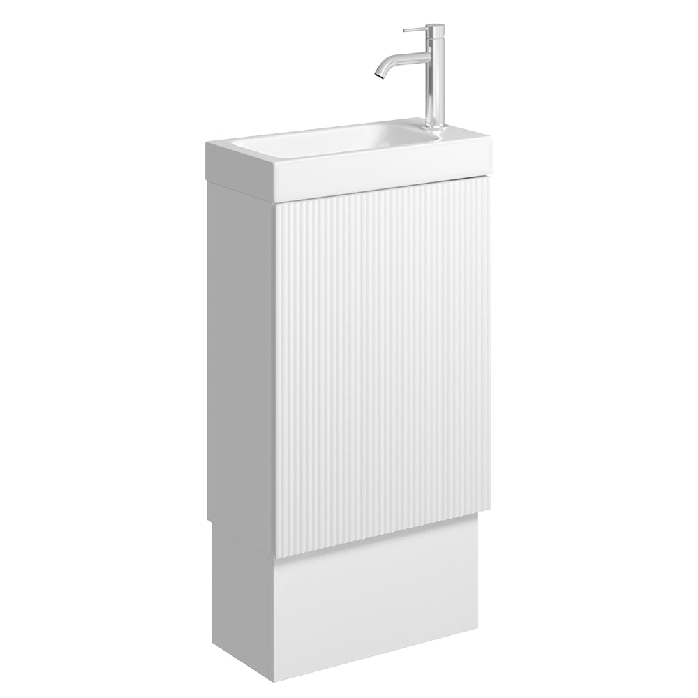 Denzel Minka Vanity