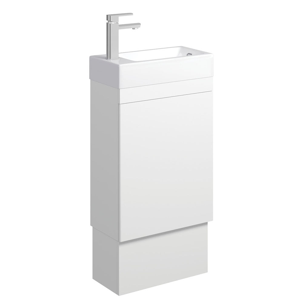 Edge Ensuite Vanity With Overflow