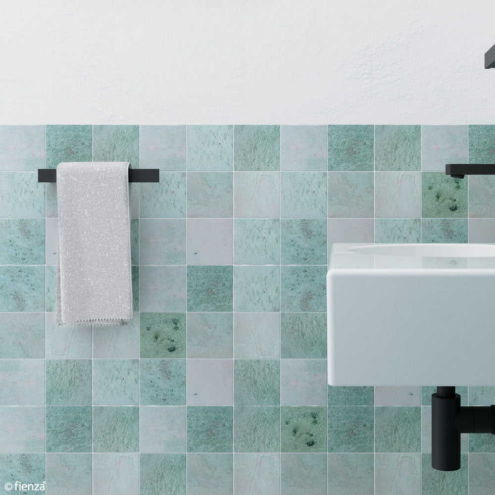 Koko Towel Holder