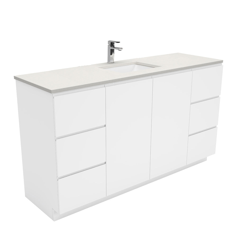 Sarah Fingerpull Gloss White Vanity on Kick