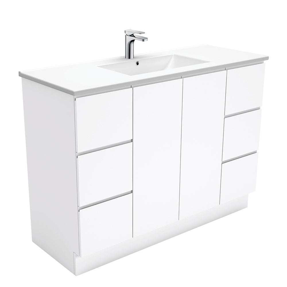 Dolce Fingerpull Gloss White Vanity On Kickboard