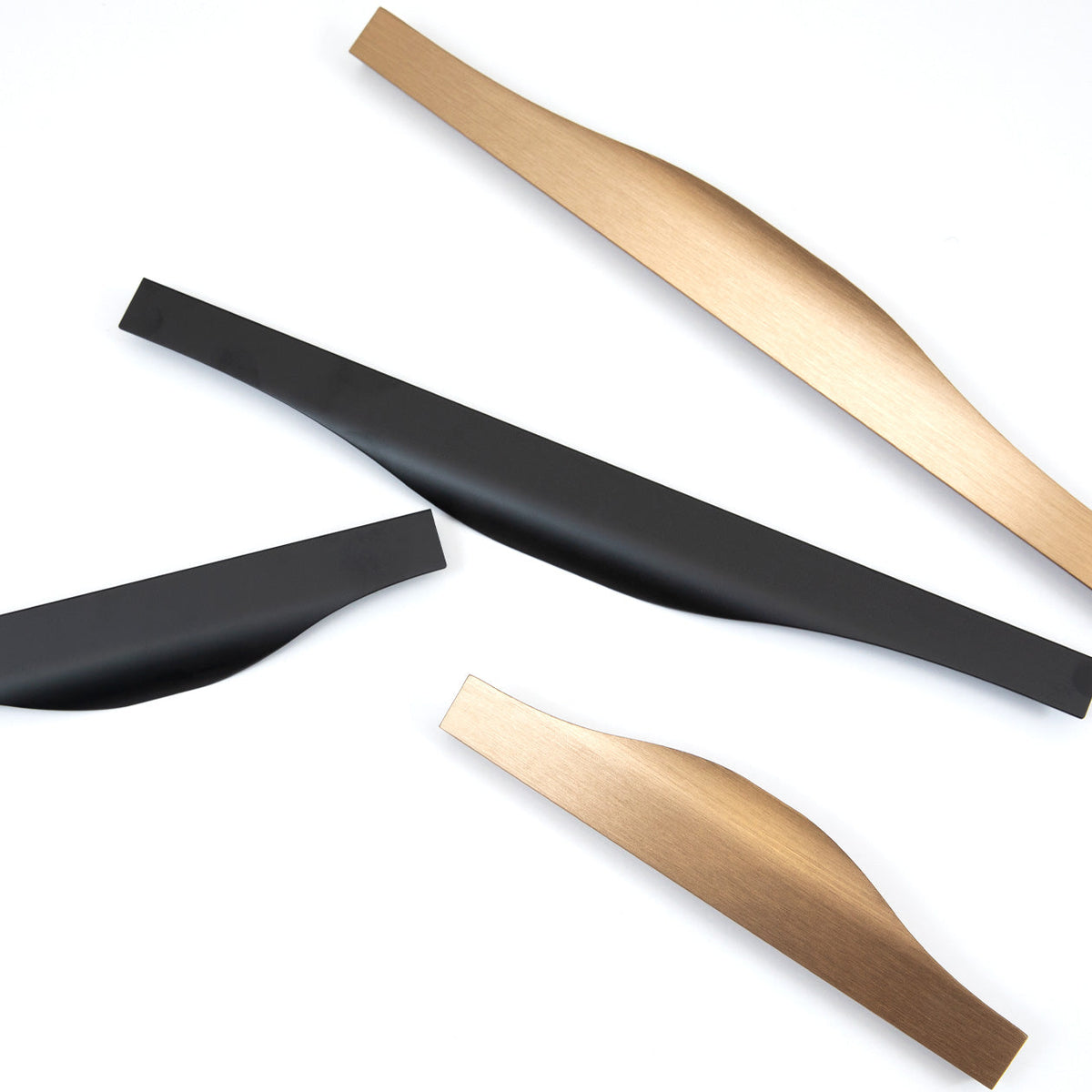 NOMA - Momo Handles
